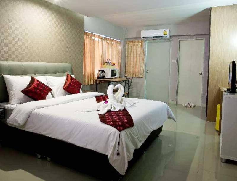 Nrc Residence Bangkok Exterior photo