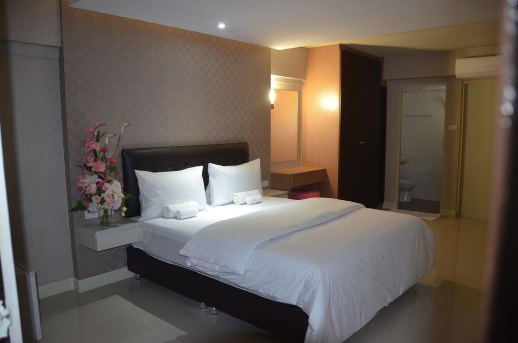 Nrc Residence Bangkok Room photo